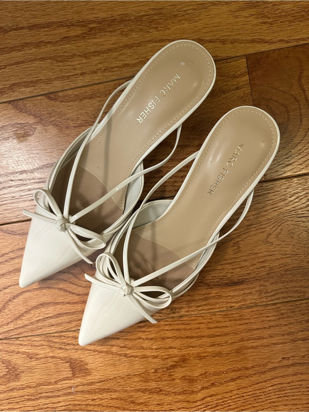 Marc Fisher Cream Pointed-Toe Slingback Bow Mules